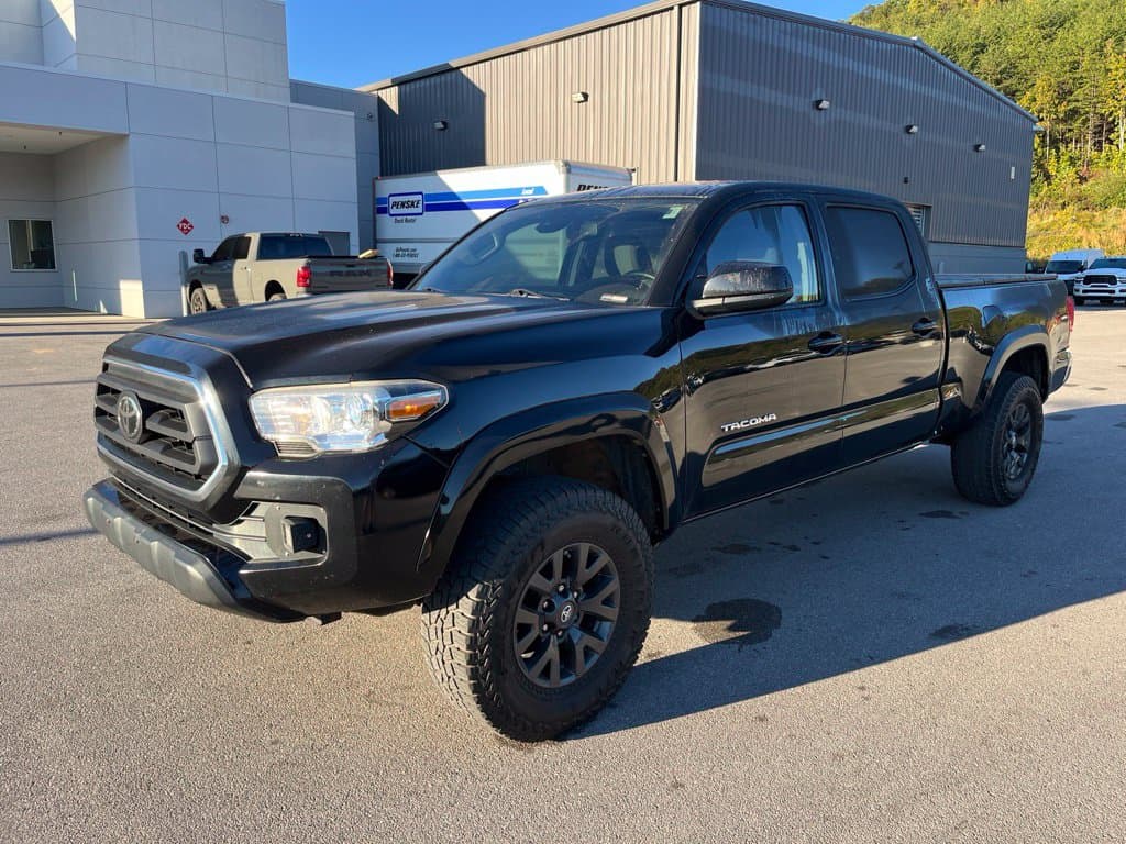 2020 Toyota Tacoma 4WD SR5 — photo 1 of 11