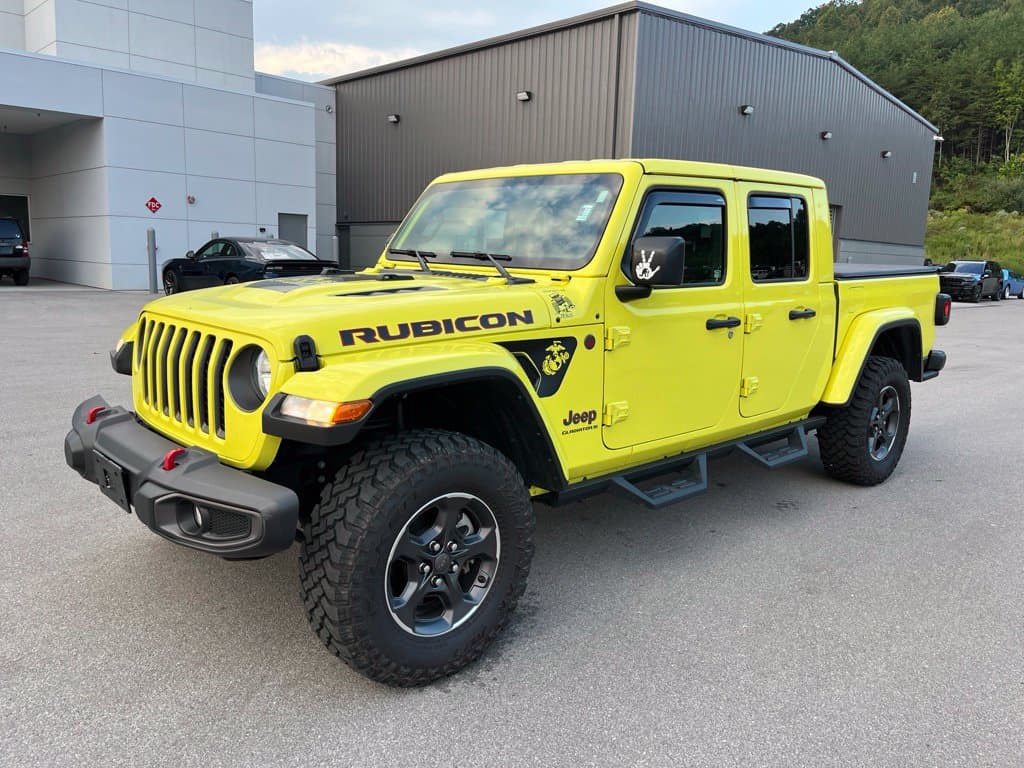 2023 Jeep Gladiator Rubicon — photo 1 of 12