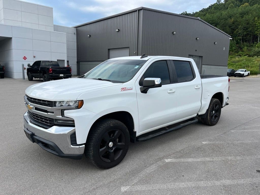 2019 Chevrolet Silverado 1500 LT — photo 1 of 9