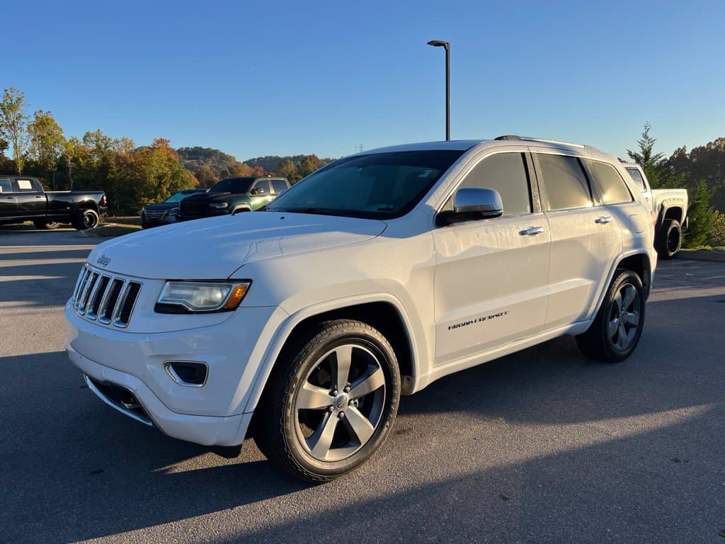 2014 Jeep Grand Cherokee Overland — photo 1 of 12
