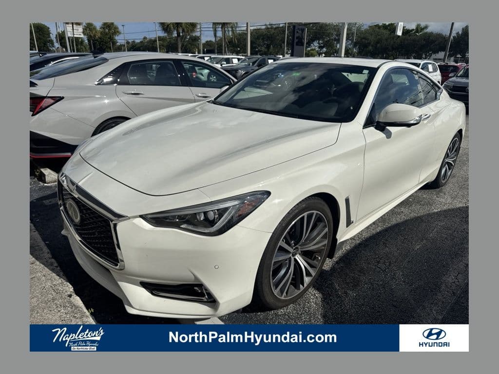 2022 INFINITI Q60 LUXE — photo 1 of 6