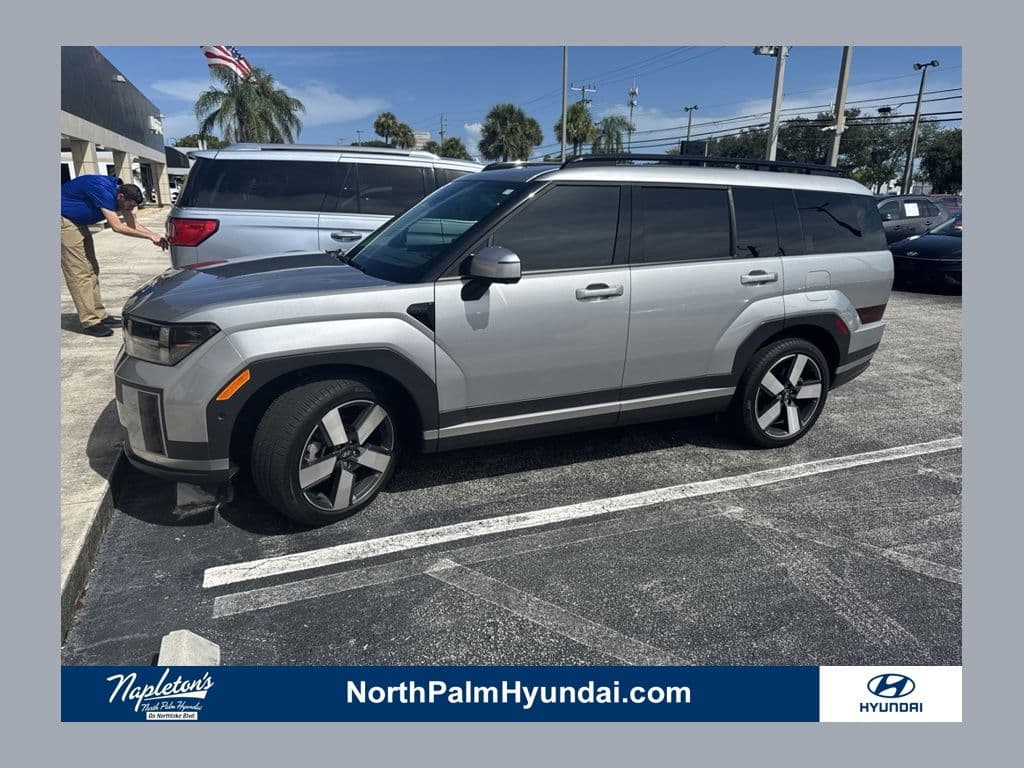 2024 Hyundai Santa Fe Limited — photo 1 of 30
