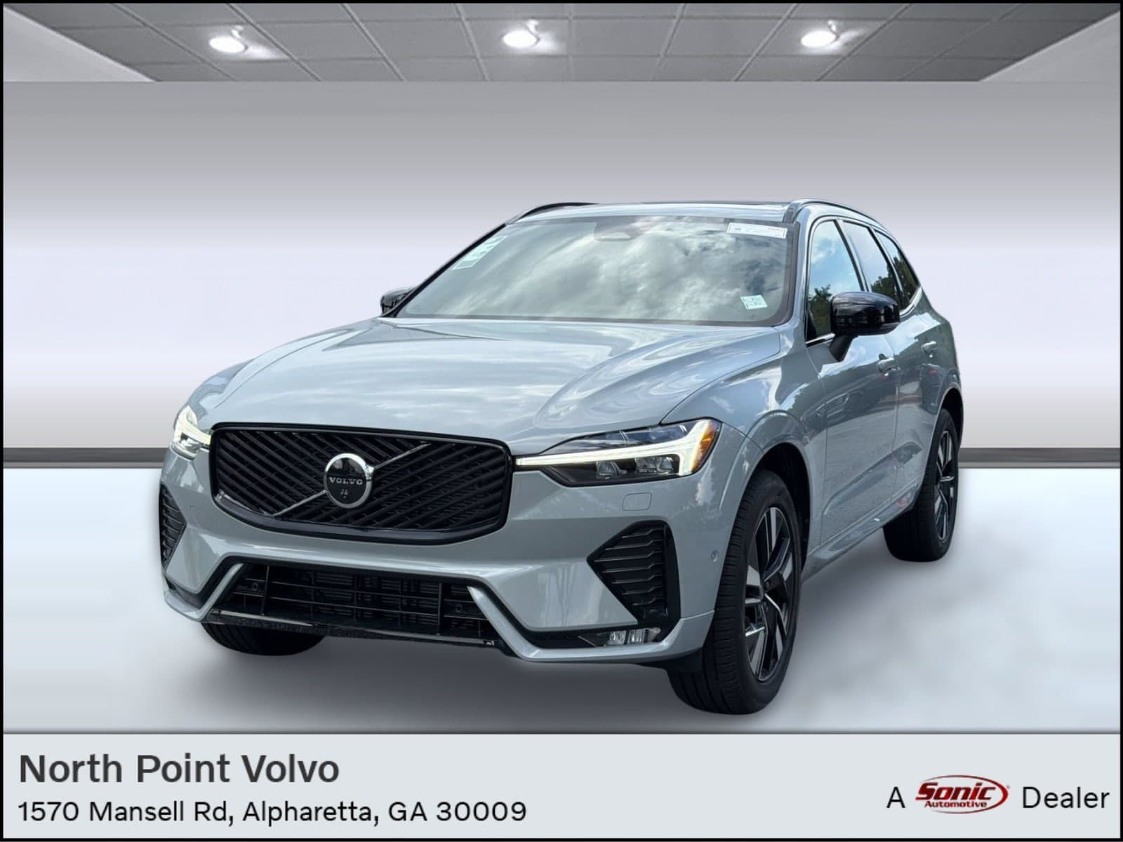 2026 Volvo XC60 B5 Plus — photo 1 of 31