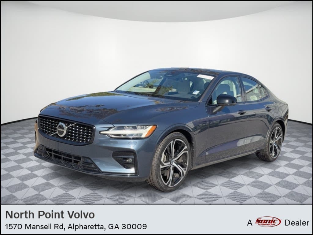 2024 Volvo S60 Plus Dark Theme — photo 1 of 31