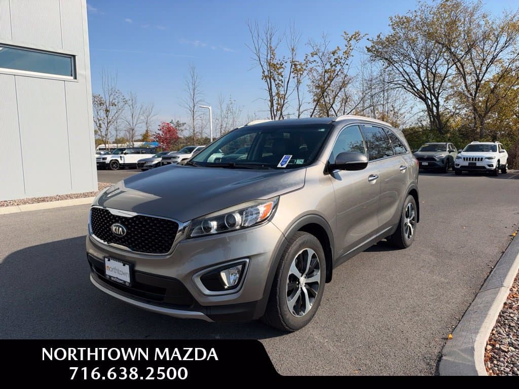 2016 Kia Sorento EX — photo 1 of 12