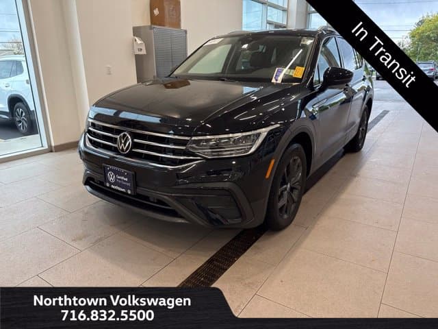 2024 Volkswagen Tiguan Base — photo 1 of 28