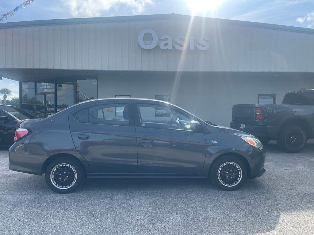 2024 Mitsubishi Mirage G4 ES — photo 1 of 14