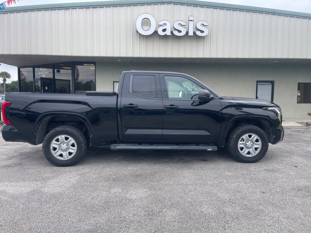 2023 Toyota Tundra 4WD Base — photo 1 of 14