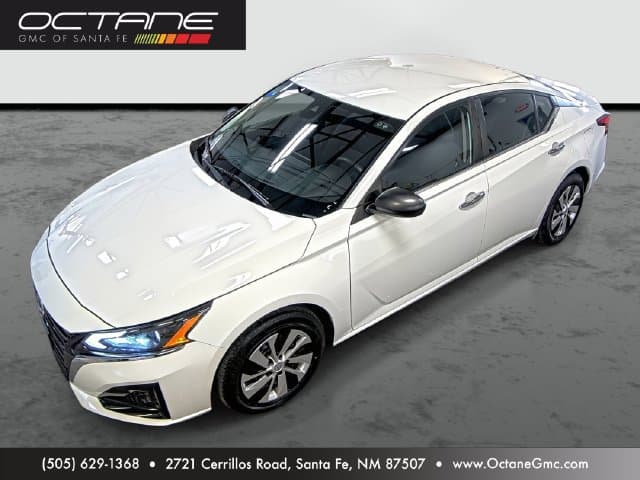 2024 Nissan Altima 2.5 S — photo 1 of 45