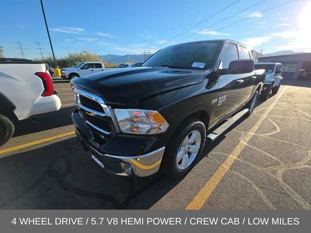 2024 RAM 1500 Classic Tradesman — photo 1 of 8