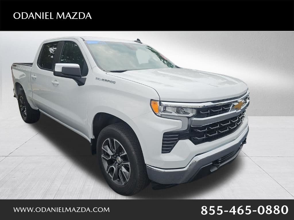 2023 Chevrolet Silverado 1500 LT — photo 1 of 2