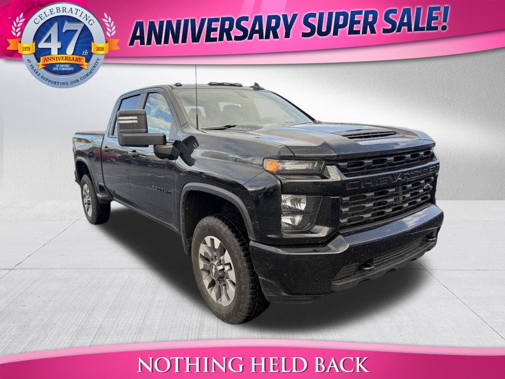 2021 Chevrolet Silverado 2500HD Custom — photo 1 of 6