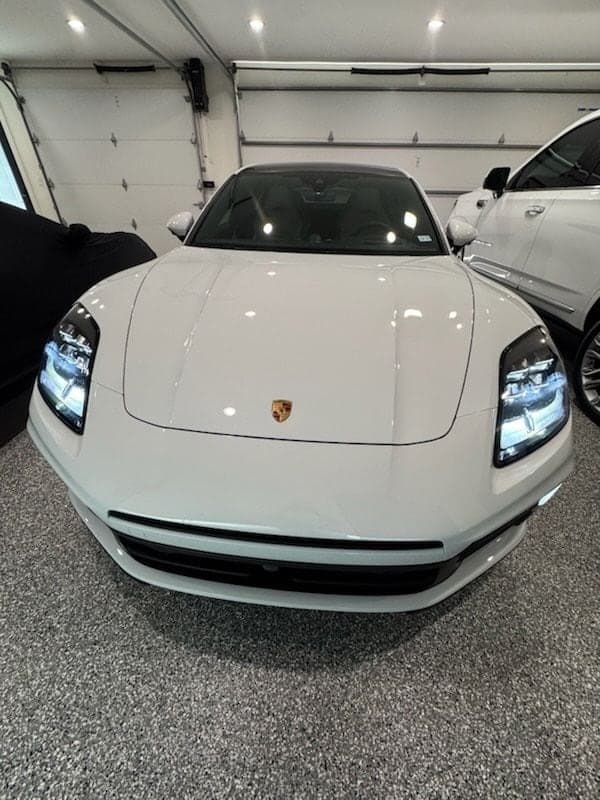2026 Porsche Panamera 4 — photo 1 of 4