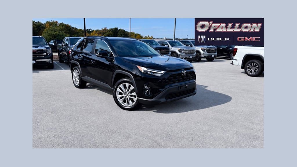 2024 Toyota RAV4 XLE Premium — photo 1 of 26