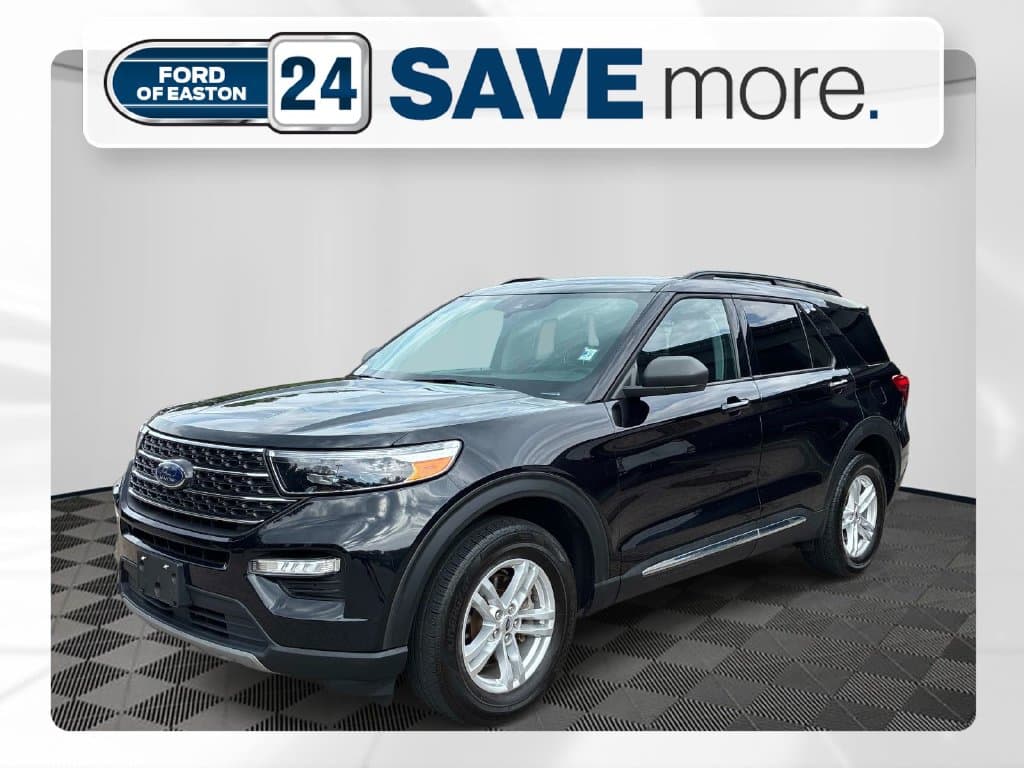 2023 Ford Explorer XLT — photo 1 of 42
