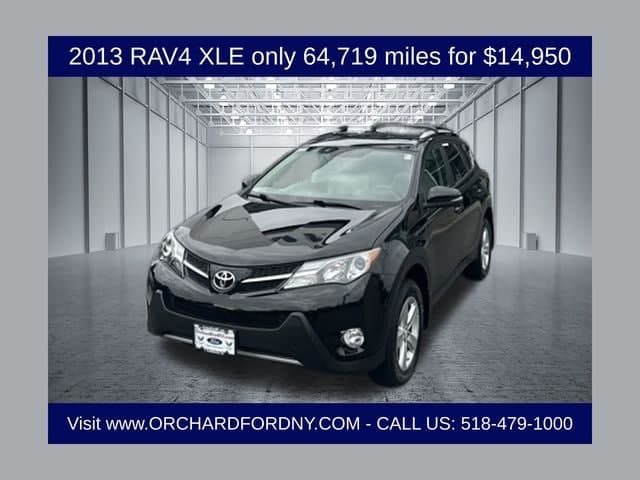 2013 Toyota RAV4 XLE — photo 1 of 21