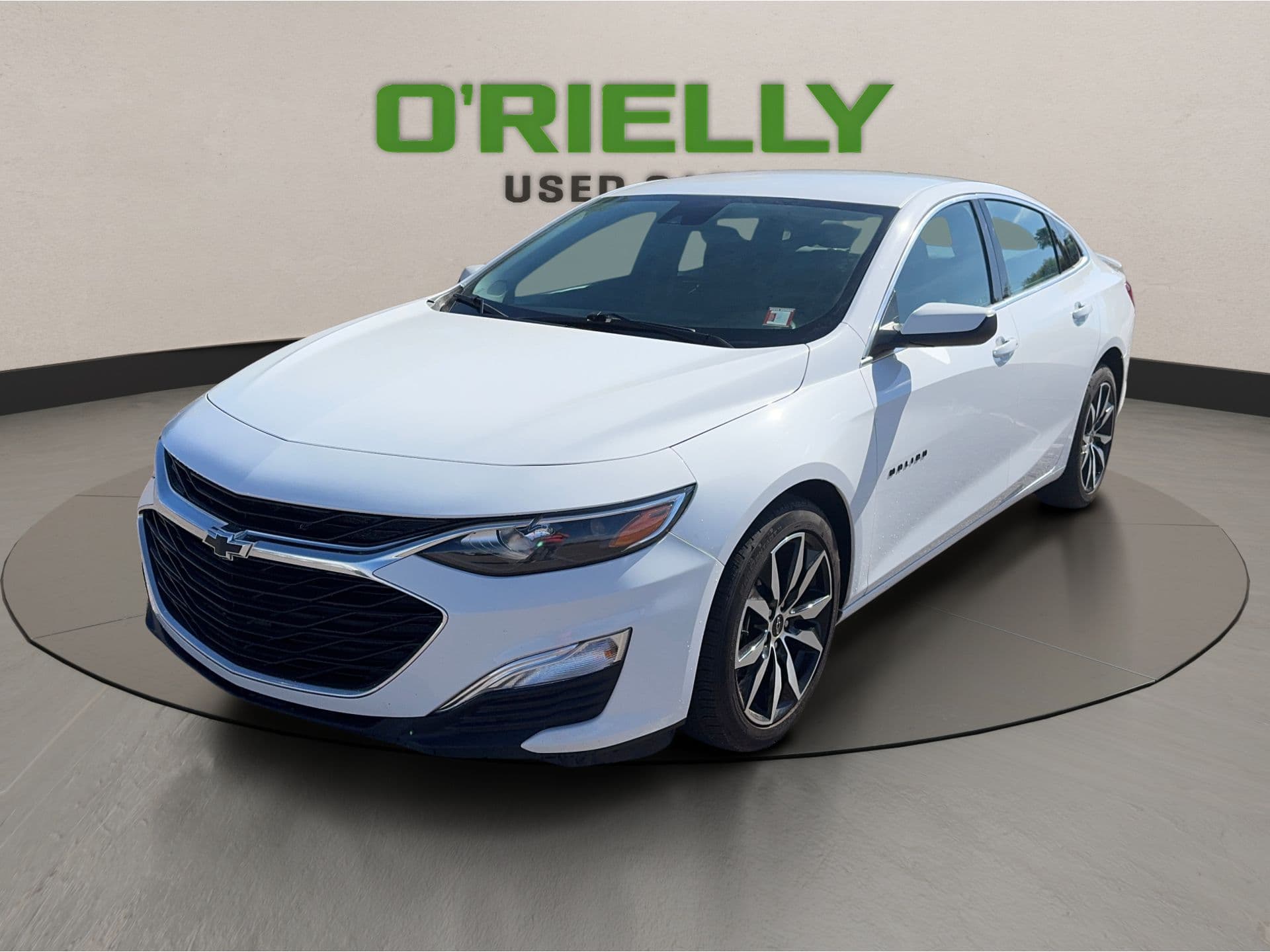 2024 Chevrolet Malibu RS — photo 1 of 18