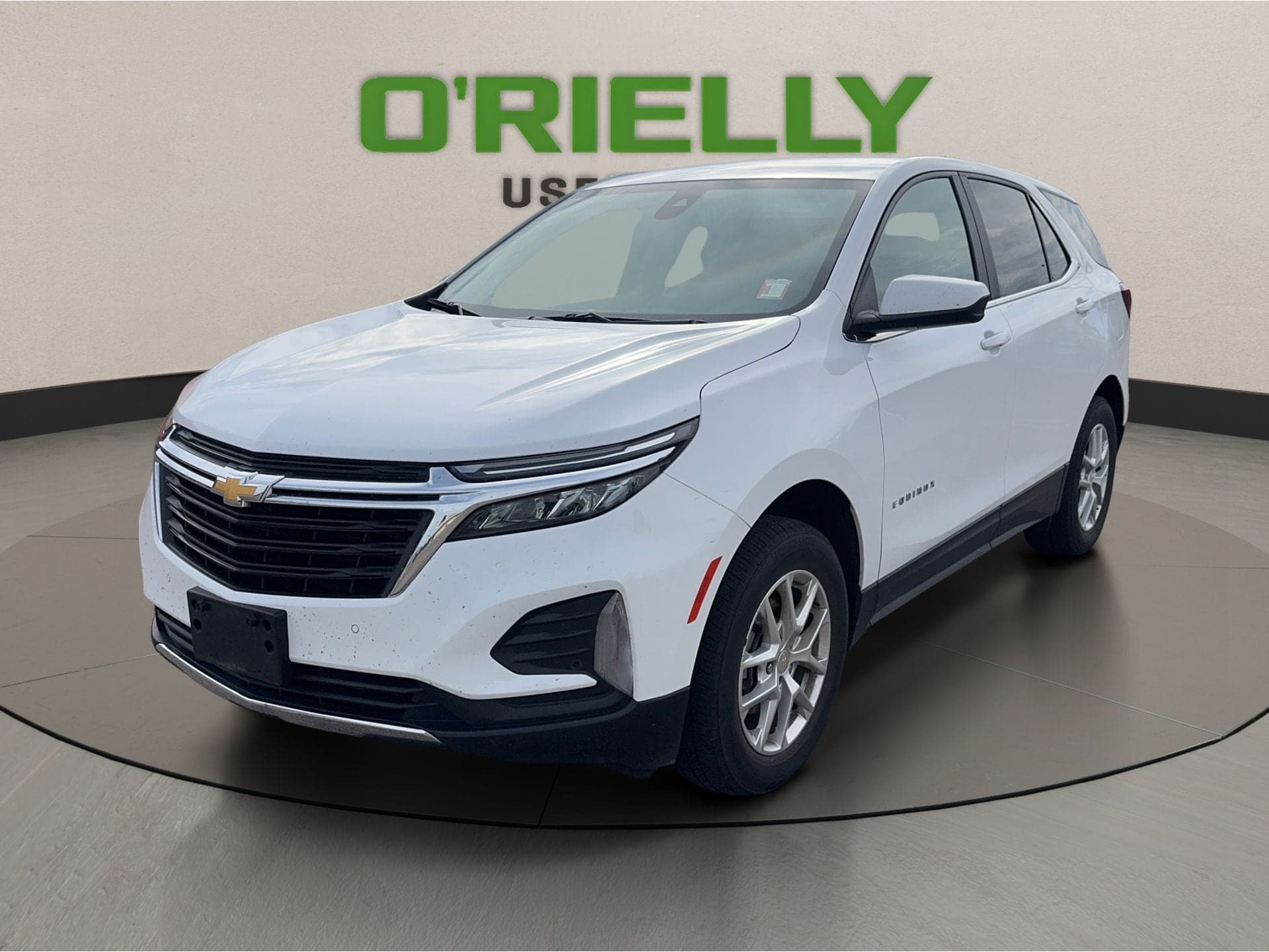 2024 Chevrolet Equinox LT — photo 1 of 21