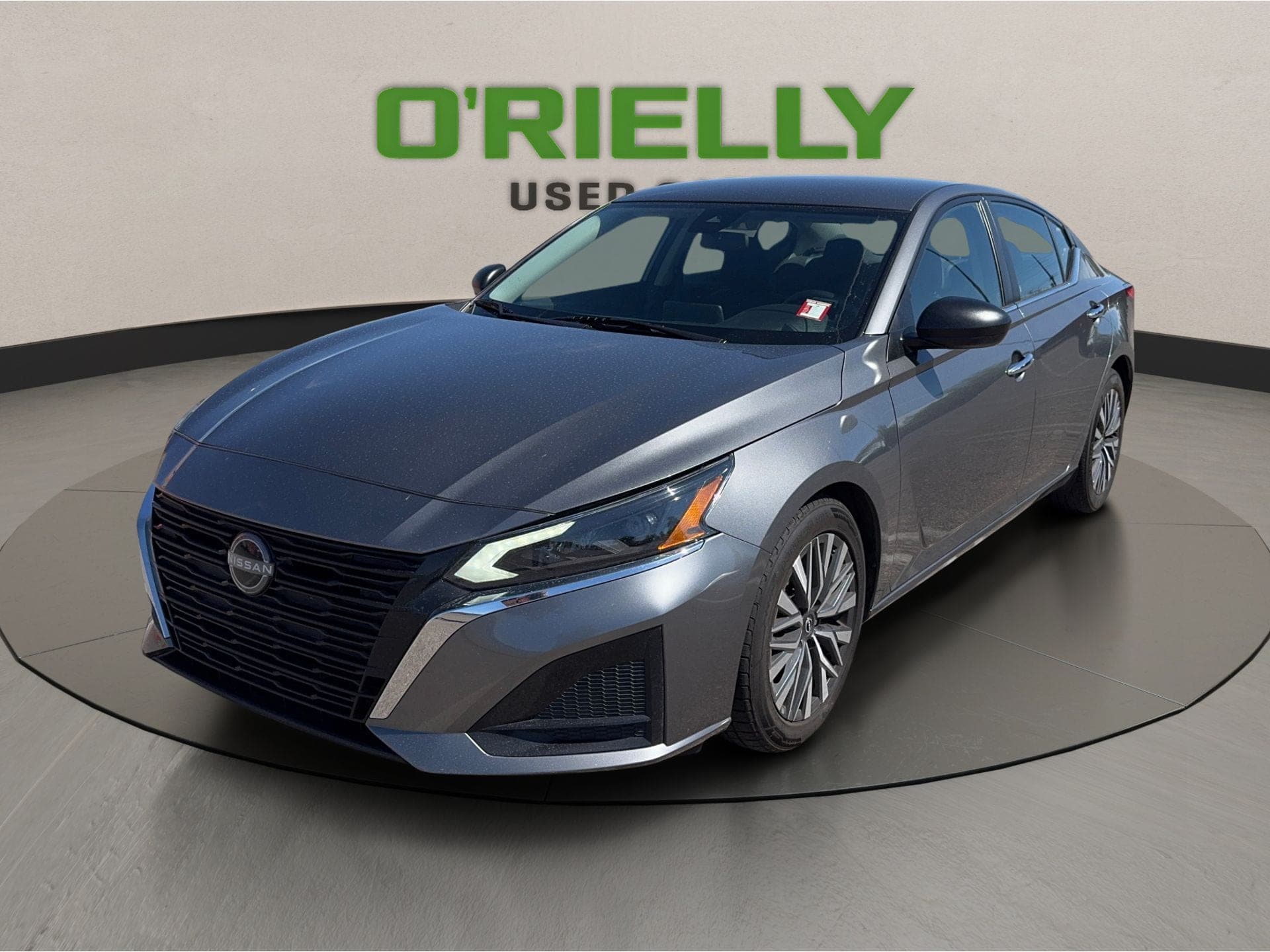 2024 Nissan Altima 2.5 SV — photo 1 of 17