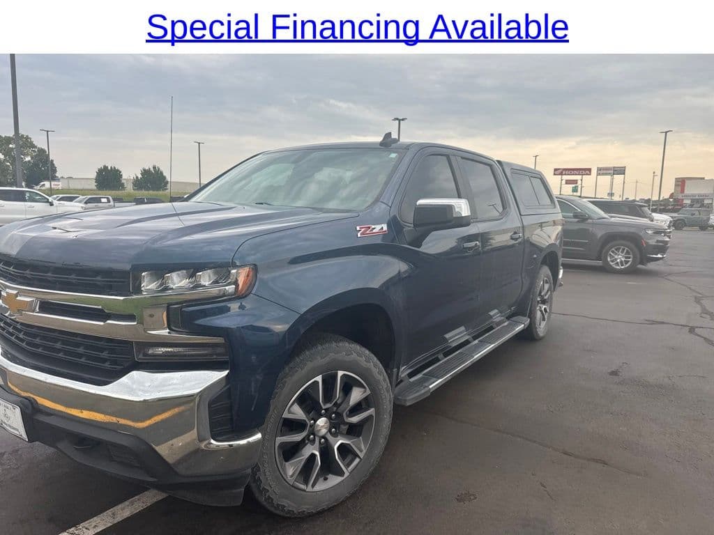 2021 Chevrolet Silverado 1500 LT — photo 1 of 16