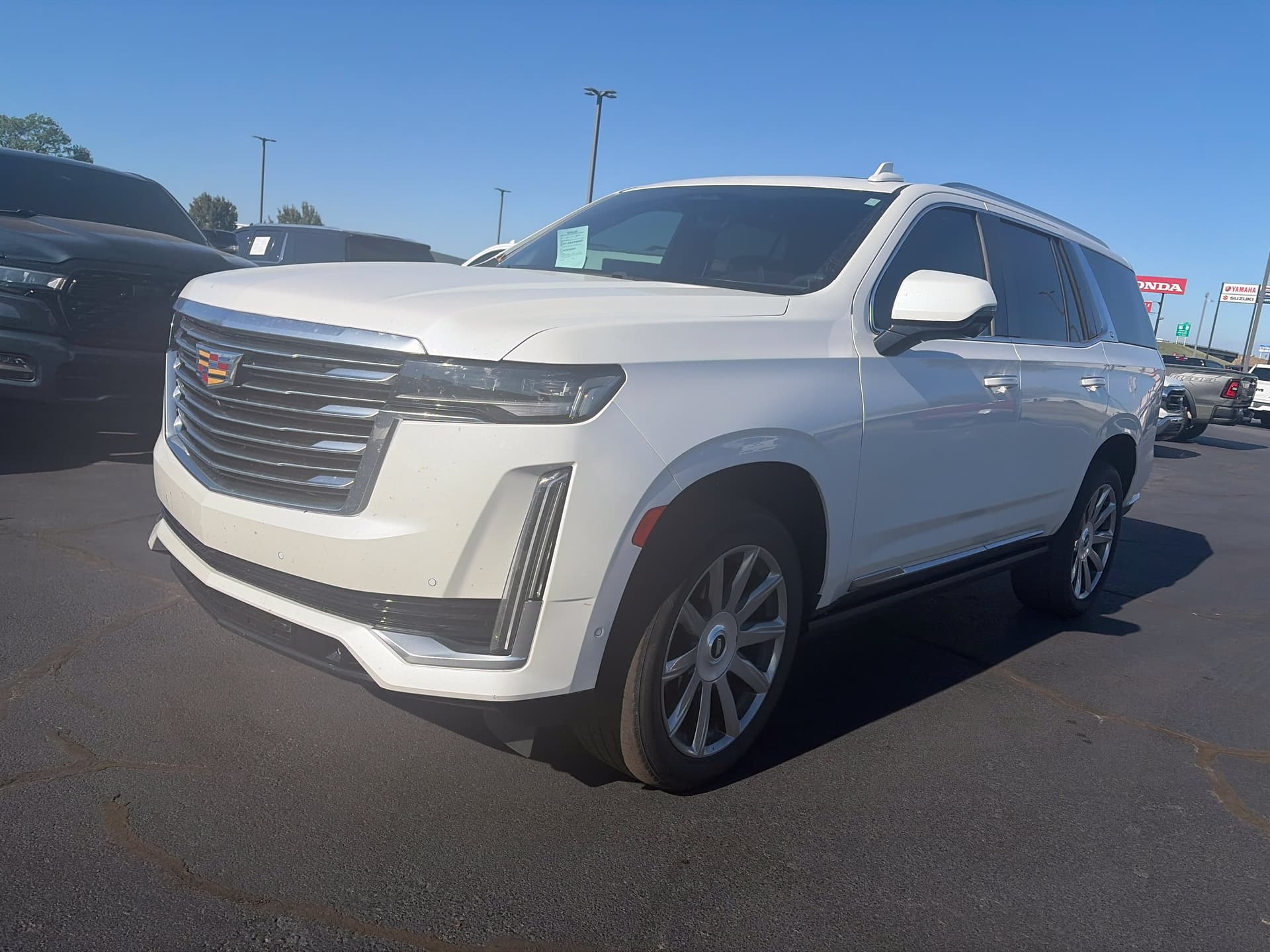 2024 Cadillac Escalade Base — photo 1 of 24