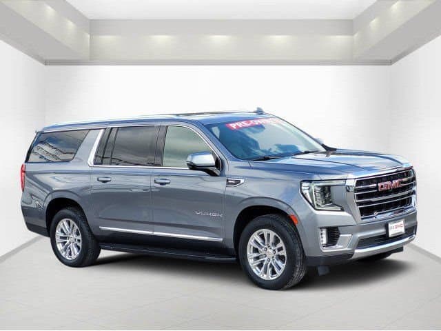 2021 GMC Yukon XL SLT — photo 1 of 28