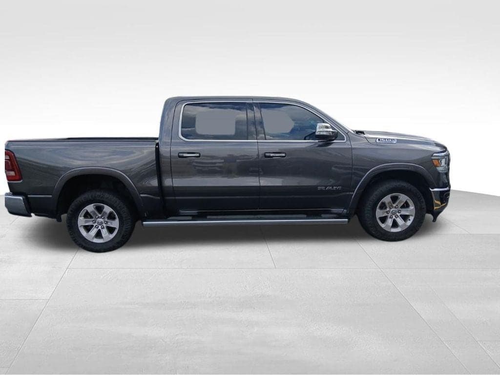 2021 RAM 1500 Laramie — photo 1 of 8