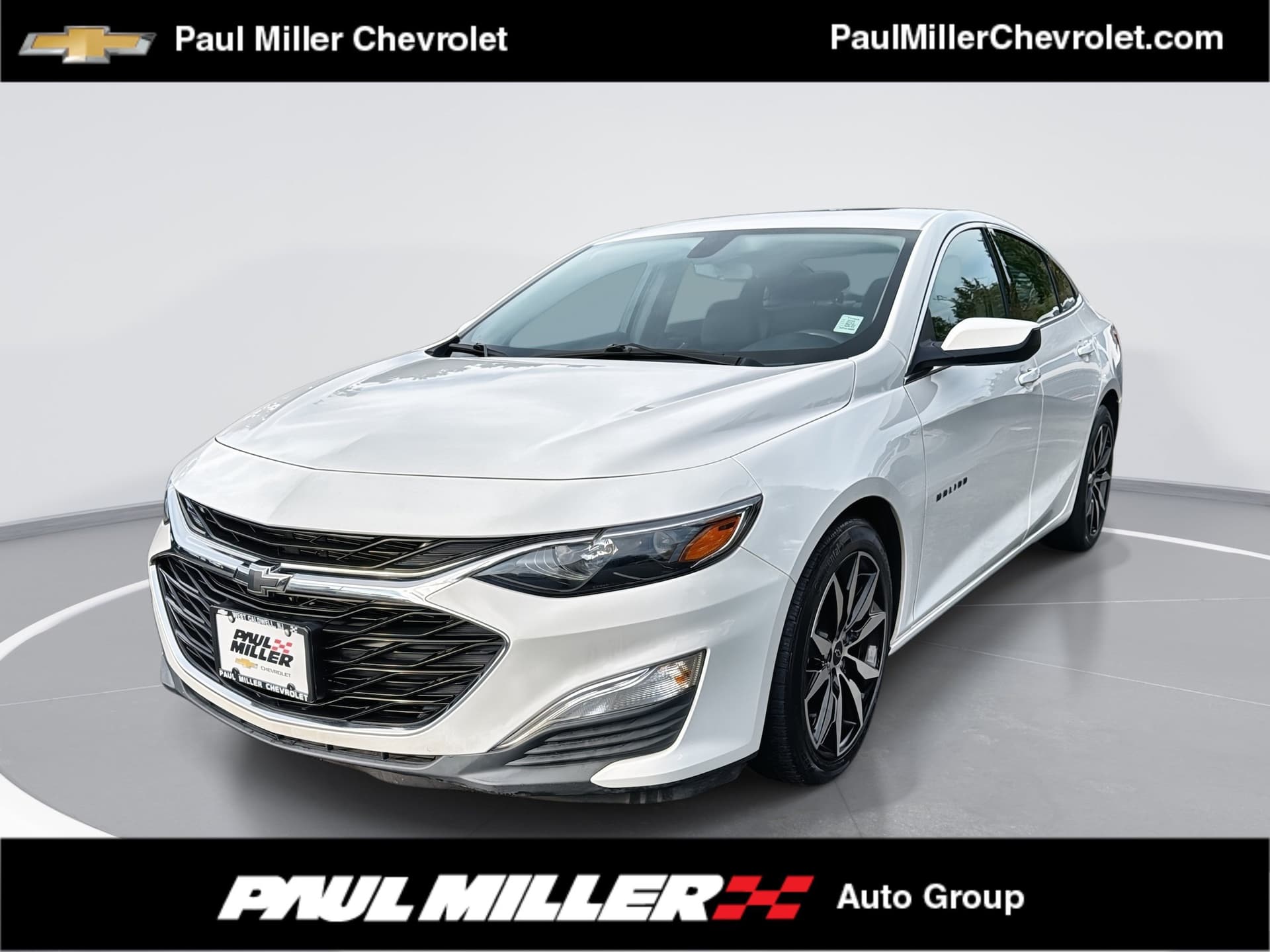 2022 Chevrolet Malibu RS — photo 1 of 36