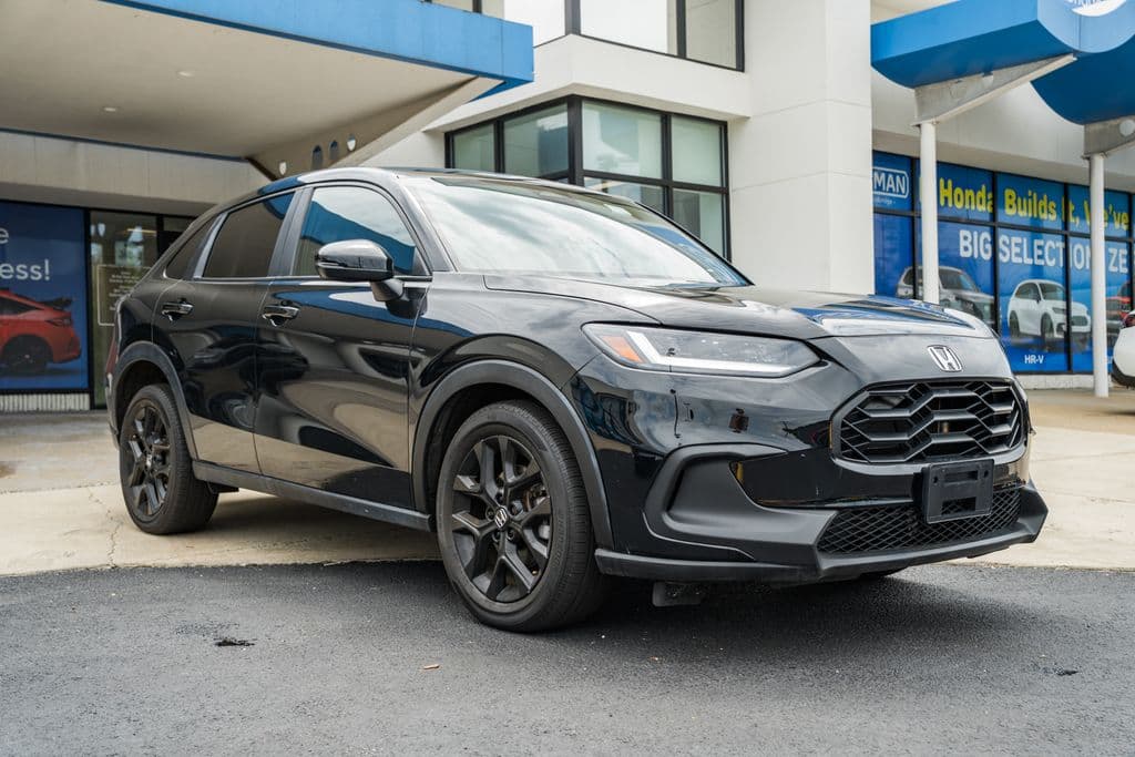 2025 Honda HR-V Sport — photo 1 of 33