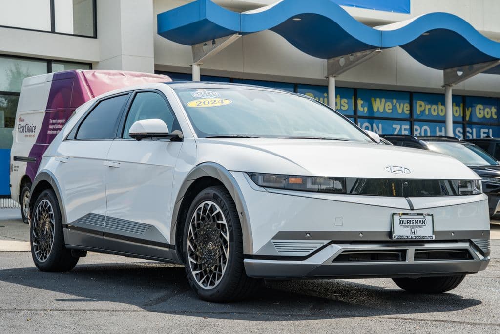 2024 Hyundai IONIQ 5 Limited — photo 1 of 45