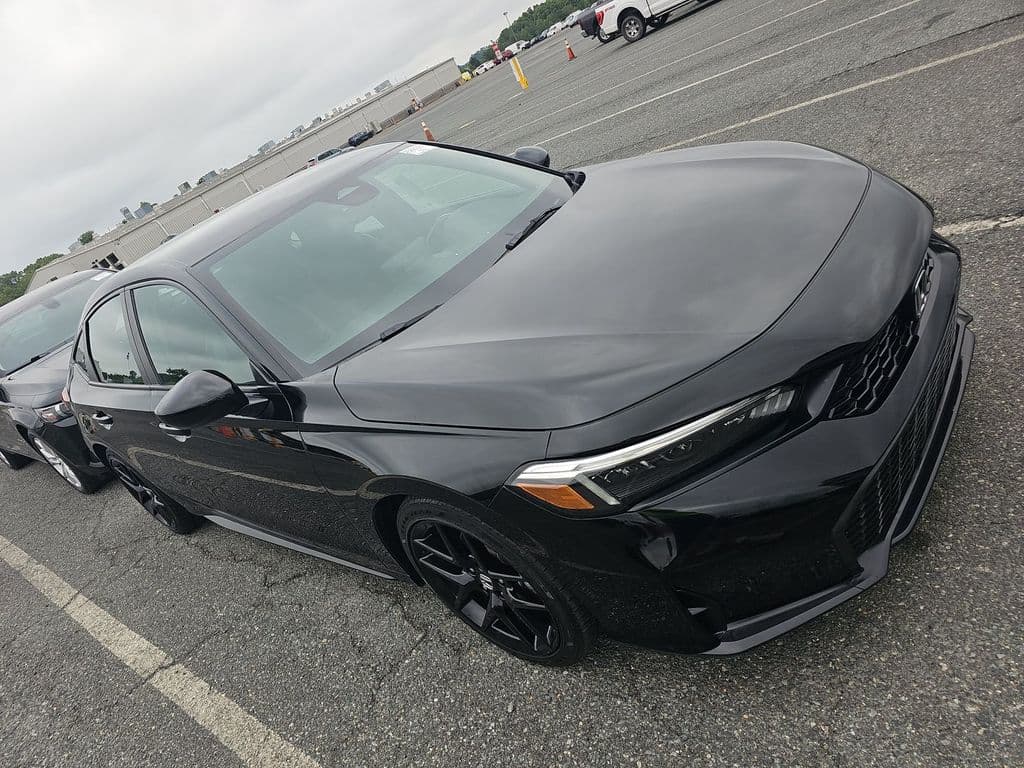 2025 Honda Civic Hatchback Sport — photo 1 of 7