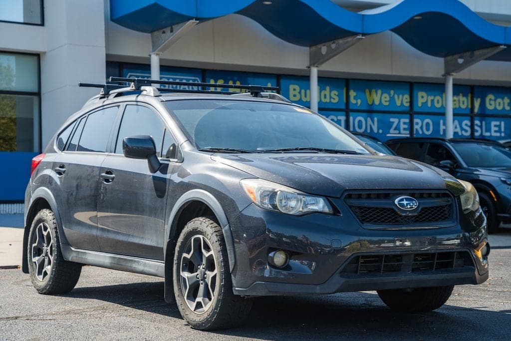 2014 Subaru XV Crosstrek Limited — photo 1 of 39