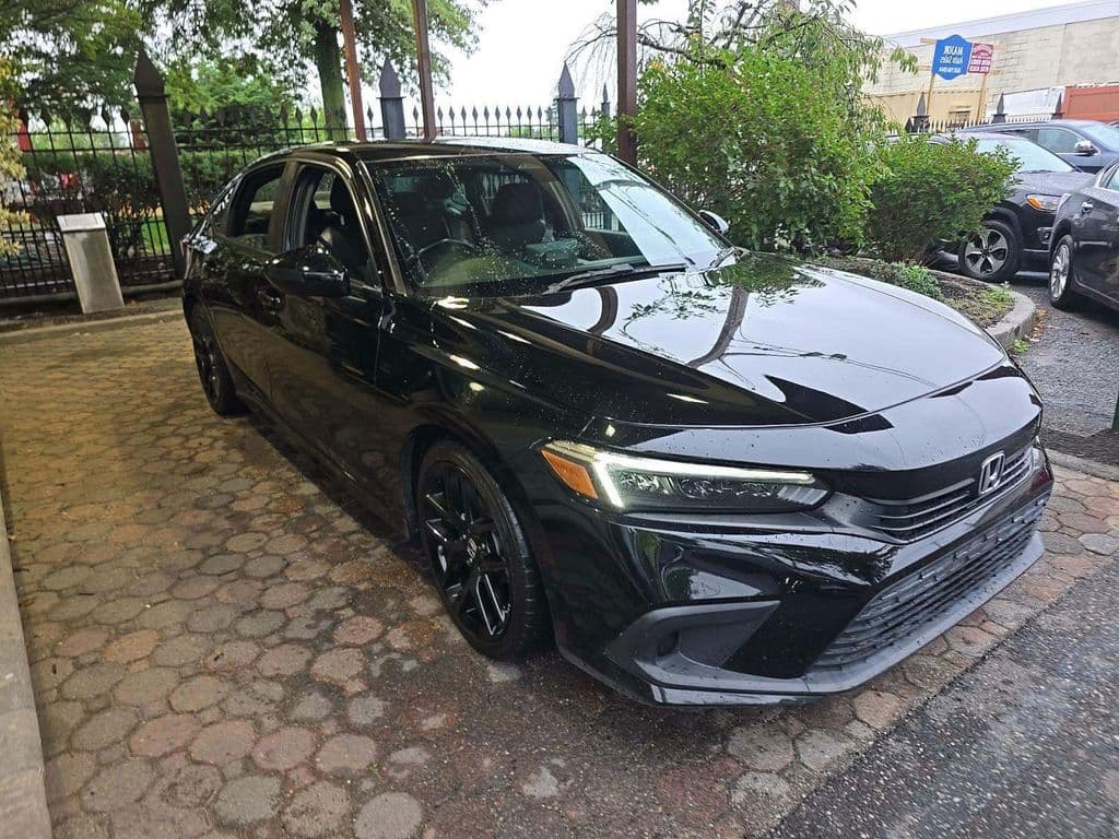 2022 Honda Civic Sedan Sport — photo 1 of 6
