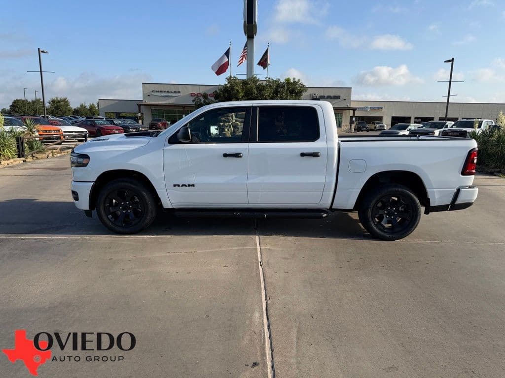 2026 RAM 1500 EXPRESS CREW CAB 4X4 5'7 BOX — photo 1 of 30