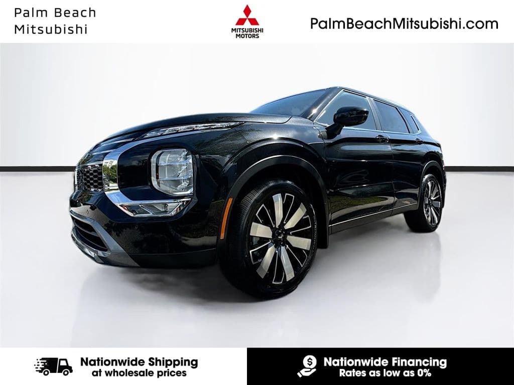 2025 Mitsubishi Outlander SE — photo 1 of 35