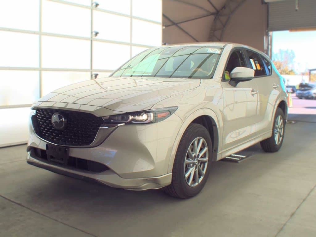 2025 Mazda CX-5 2.5 S Select Package — photo 1 of 6