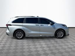 Extra Photo