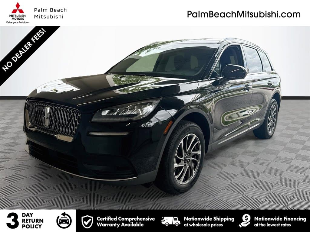 2022 Lincoln Corsair Standard — photo 1 of 35