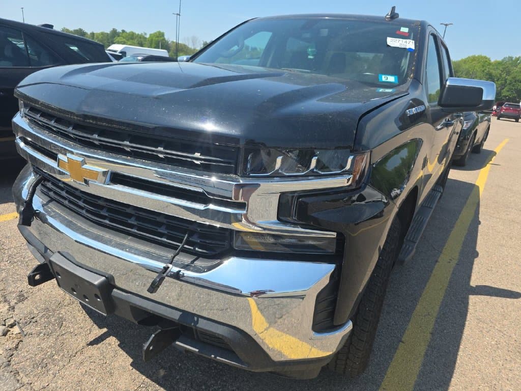 2021 Chevrolet Silverado 1500 LT — photo 1 of 6
