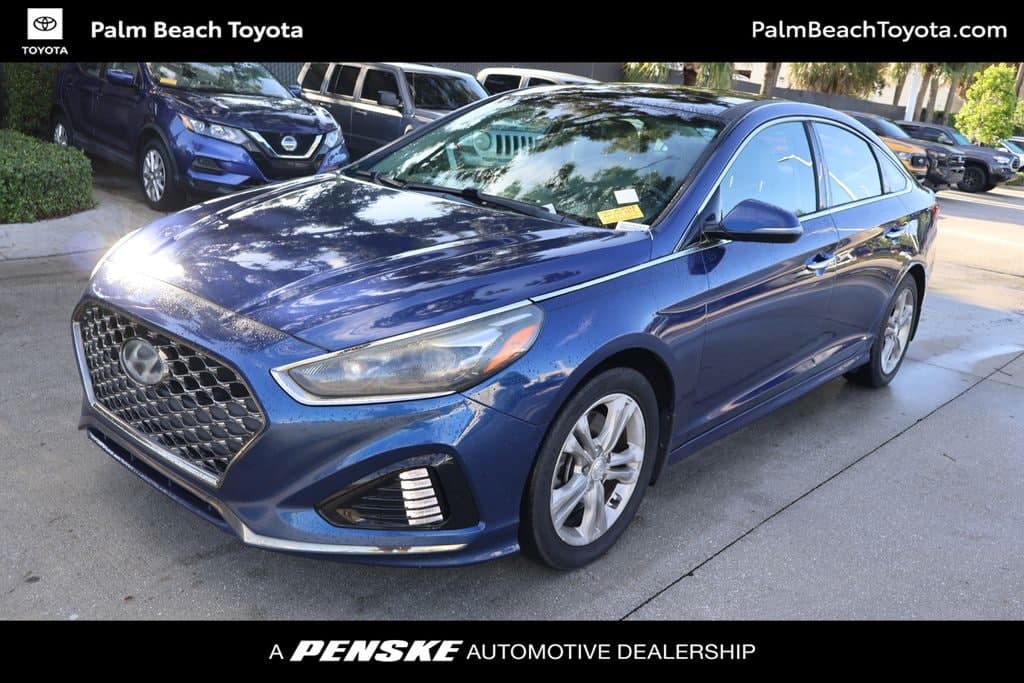 2018 Hyundai Sonata Limited — photo 1 of 8
