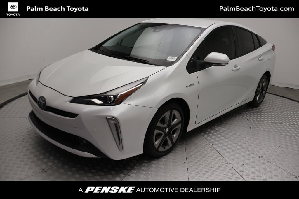 2022 Toyota Prius XLE — photo 1 of 25