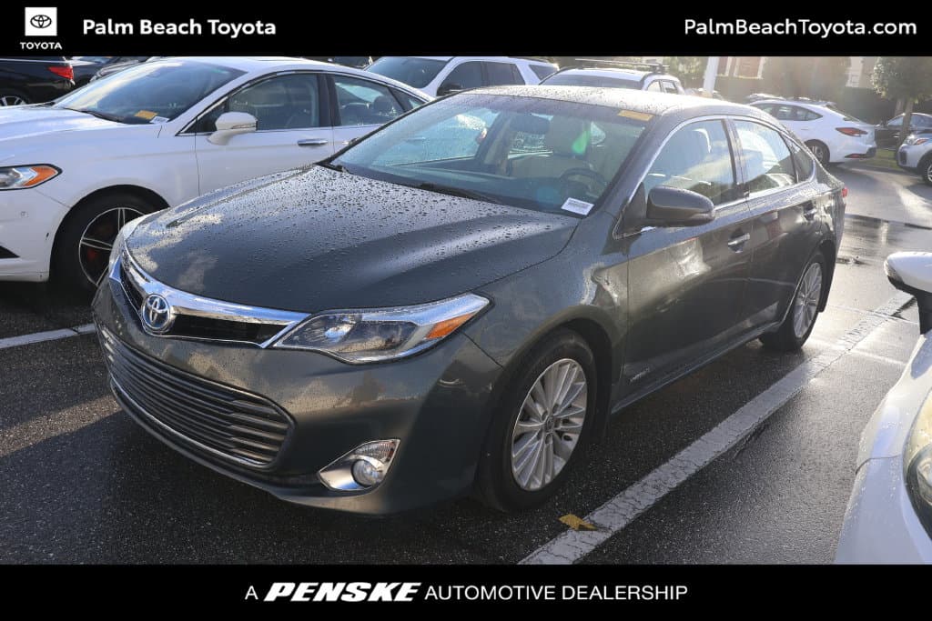 2014 Toyota Avalon Hybrid Limited — photo 1 of 8