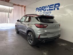 Extra Photo