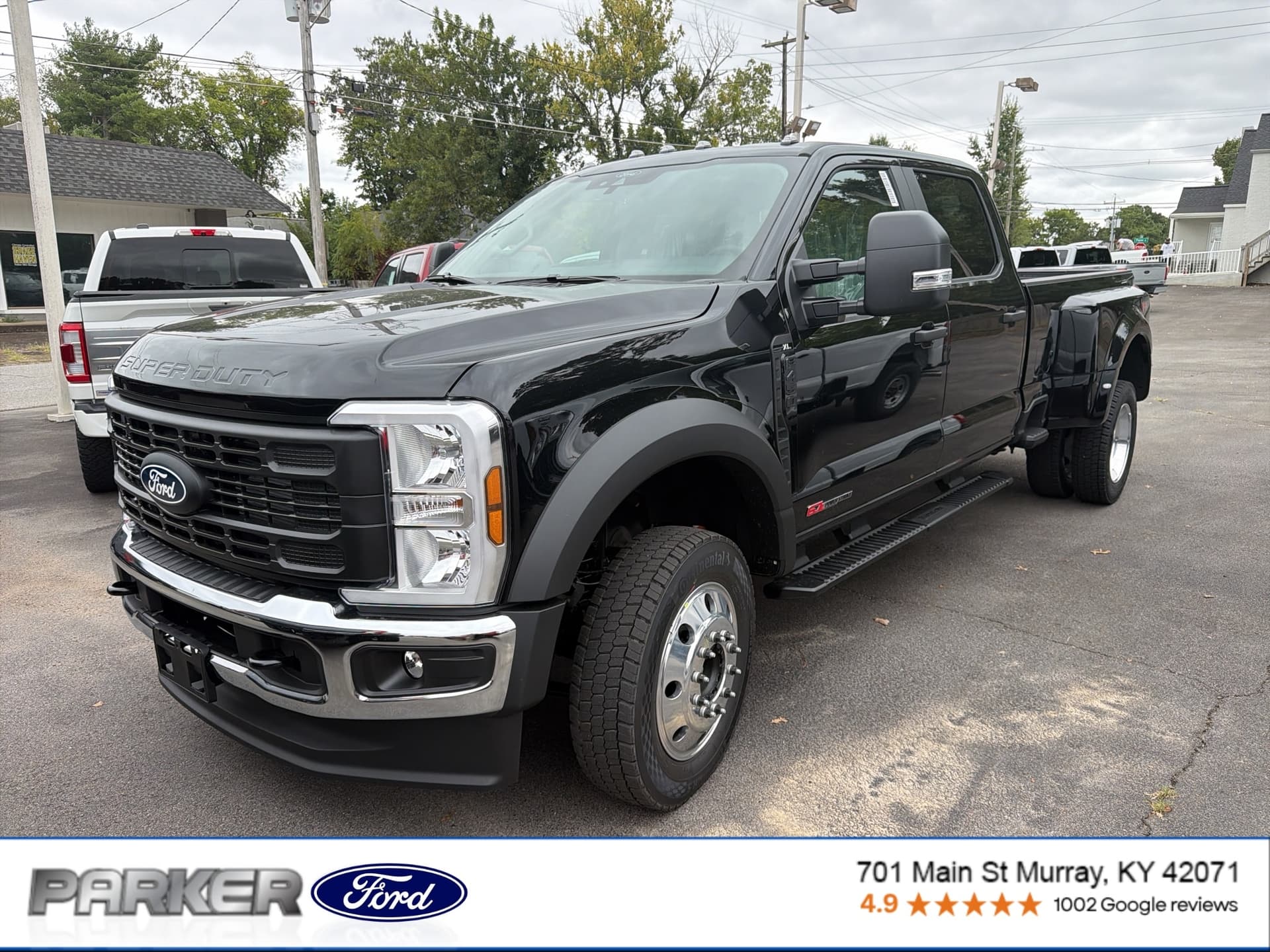 2027 Ford Super Duty F-450 DRW XL — photo 1 of 8