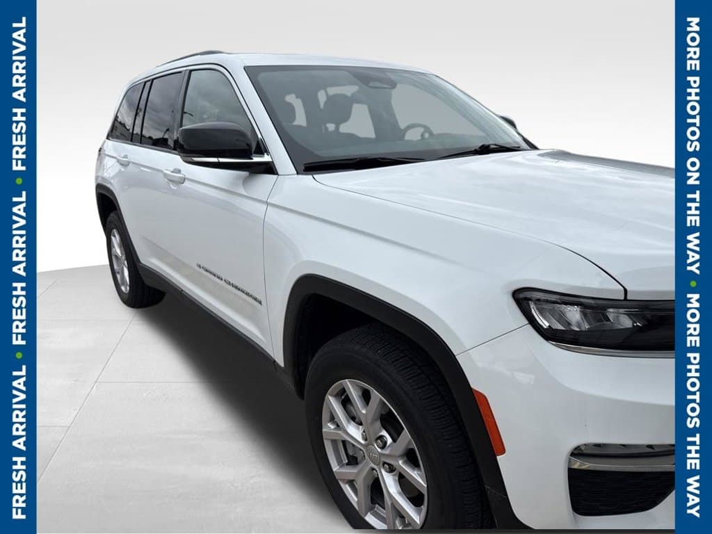 2022 Jeep Grand Cherokee Limited — photo 1 of 7