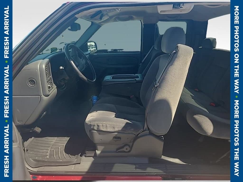 2005 GMC Sierra 1500 SLE — photo 1 of 8