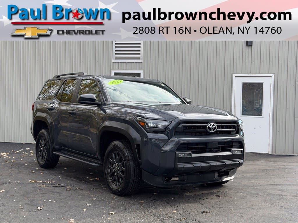 2025 Toyota 4Runner SR5 — photo 1 of 43