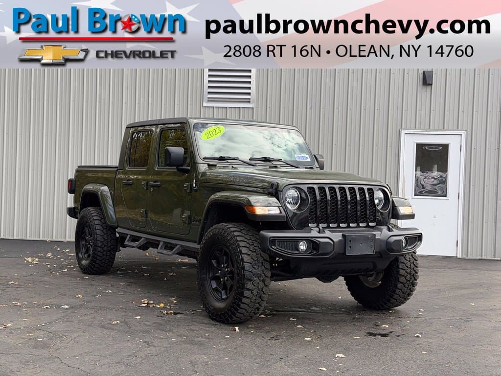2023 Jeep Gladiator Willys Sport — photo 1 of 36