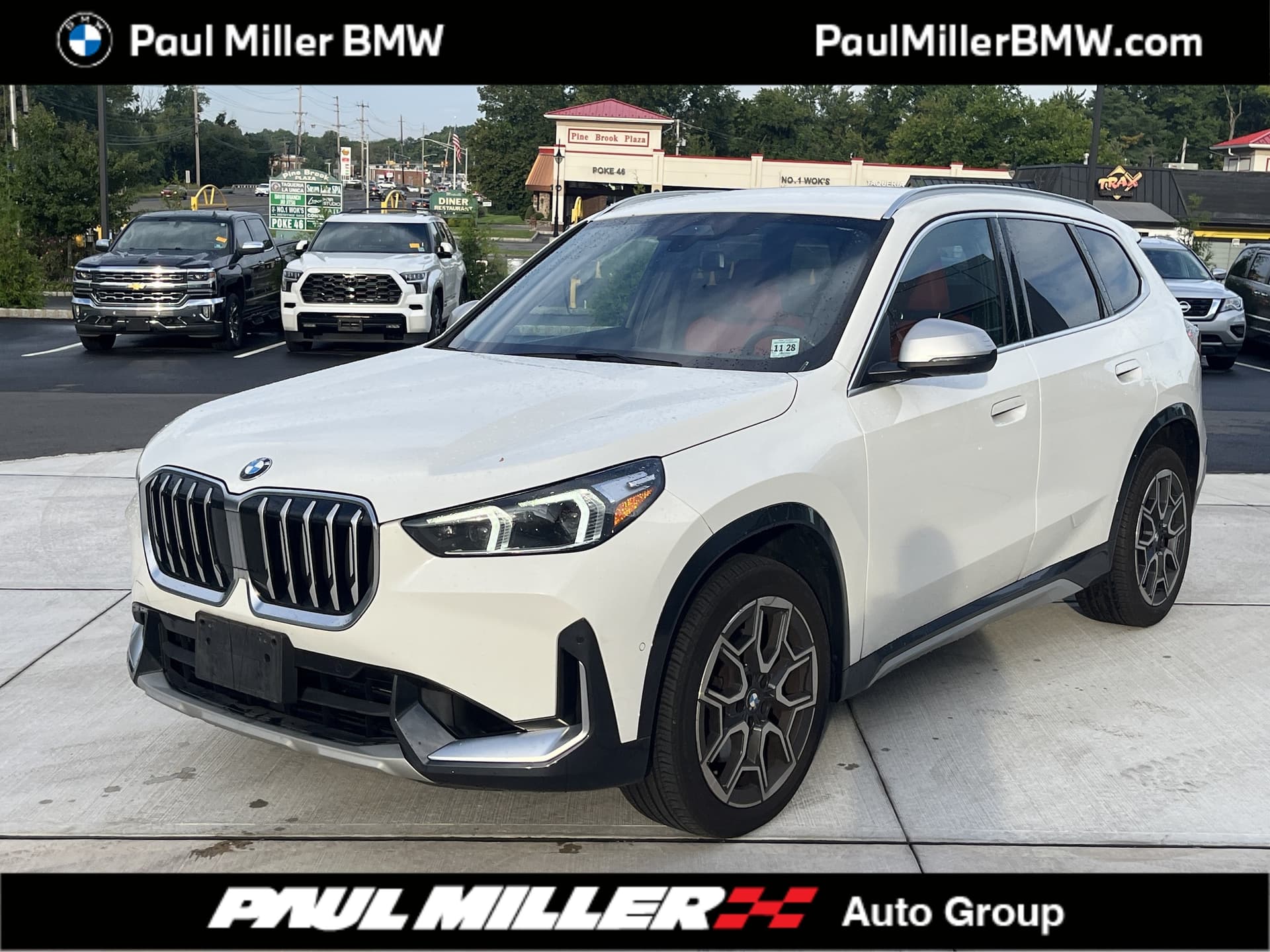2023 BMW X1 xDrive28i — photo 1 of 6