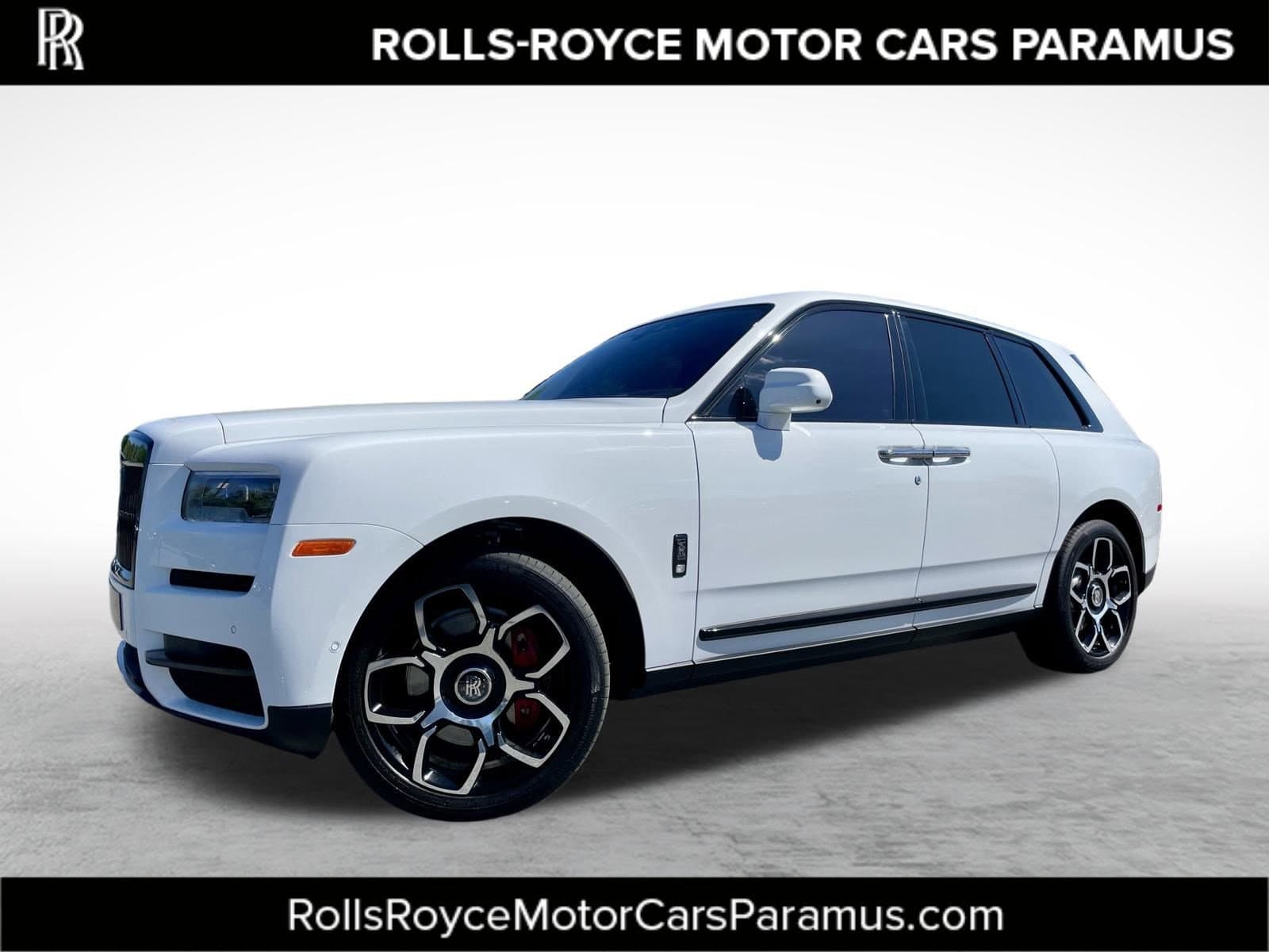 Foto de 2024 Rolls-Royce Cullinan Black Badge